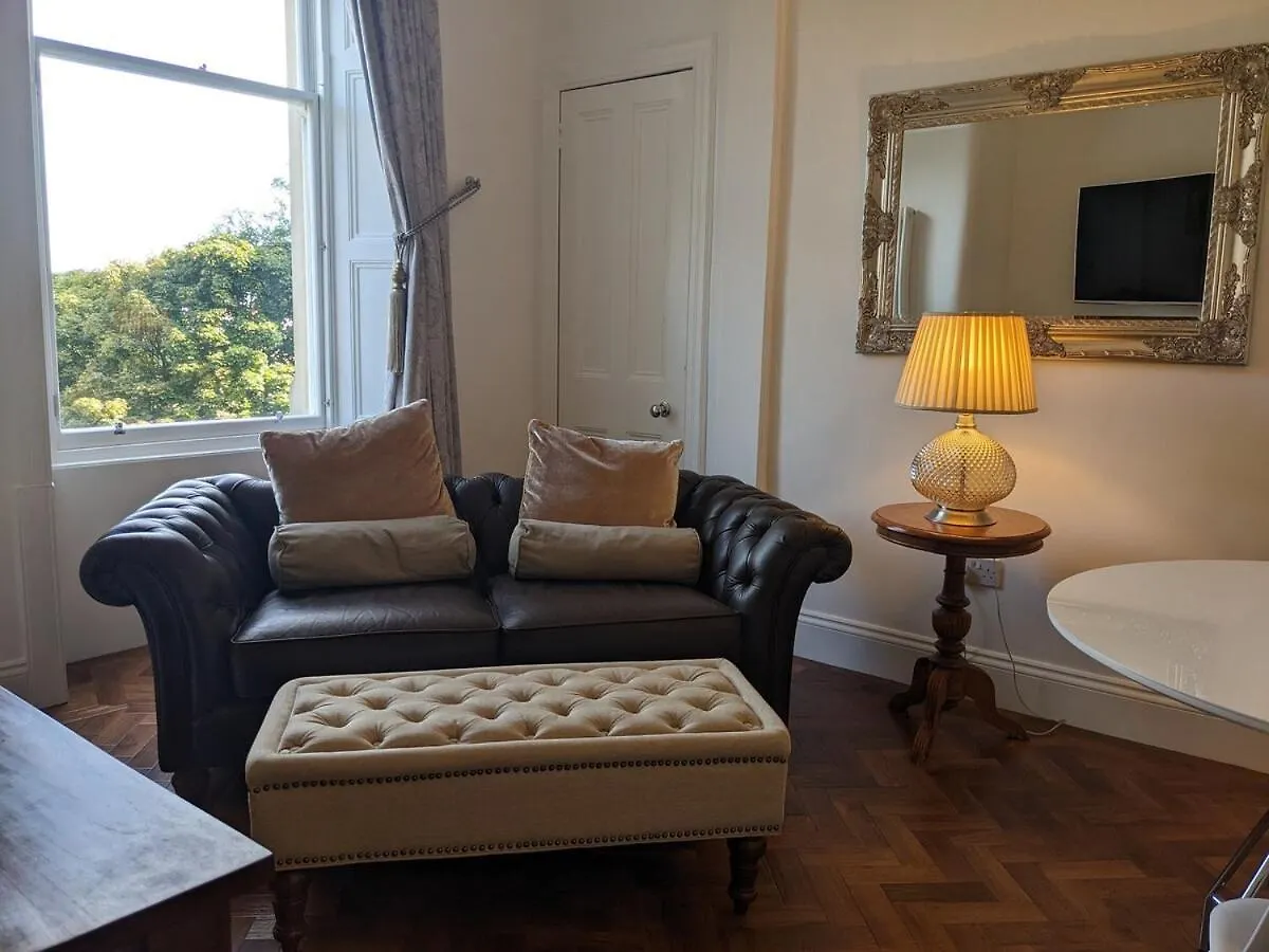 Immaculate One Bedroom Flat In The City Centre Edynburg