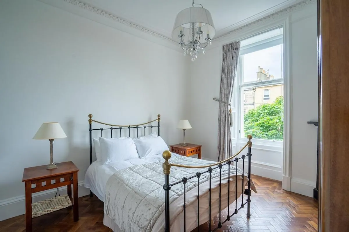 Immaculate One Bedroom Flat In The City Centre Edynburg