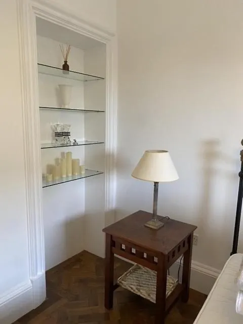 Immaculate One Bedroom Flat In The City Centre Εδιμβούργο Διαμέρισμα